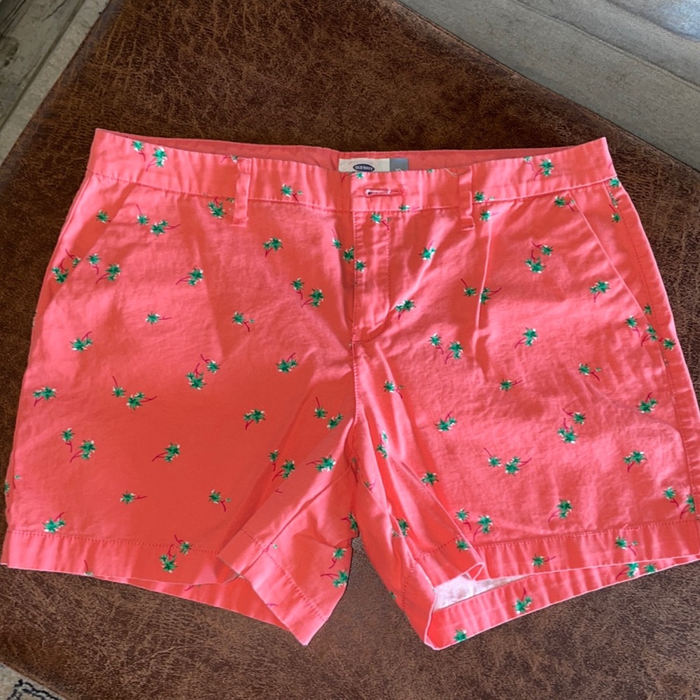 Old navy chino shorts